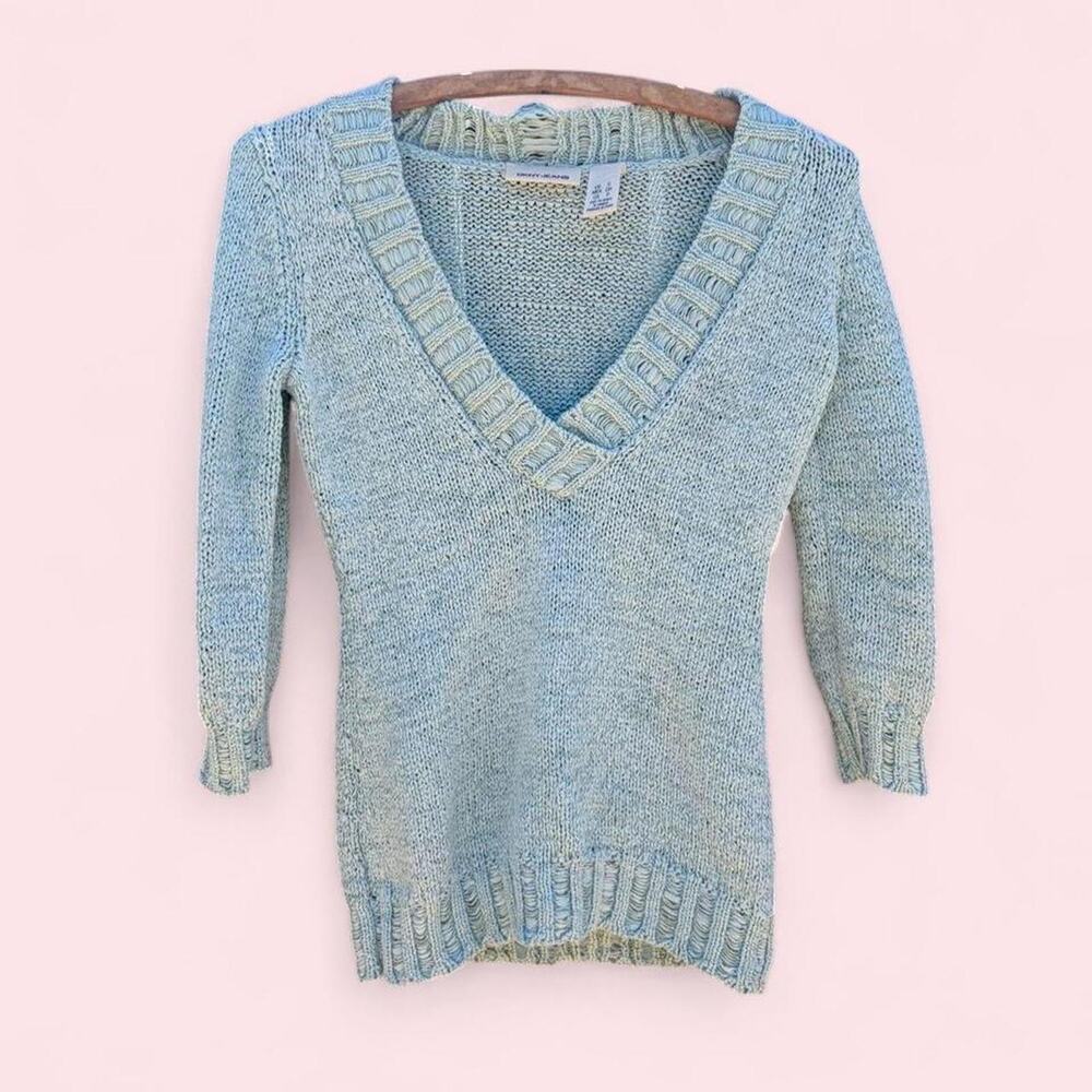 Dkny jeans distressed knit top
